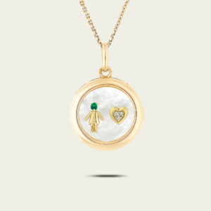 Médaillon  fille émeraude